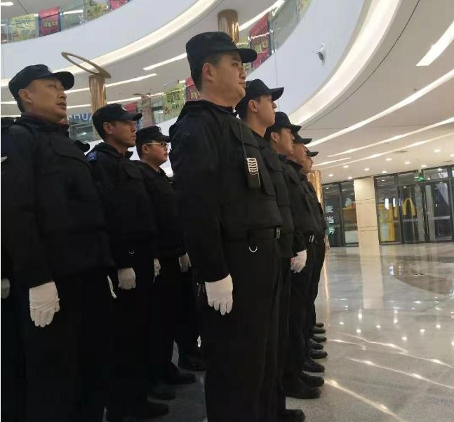 關(guān)于襄陽活動保安服務(wù)如何做好現(xiàn)場的安全工作，這里有介紹！