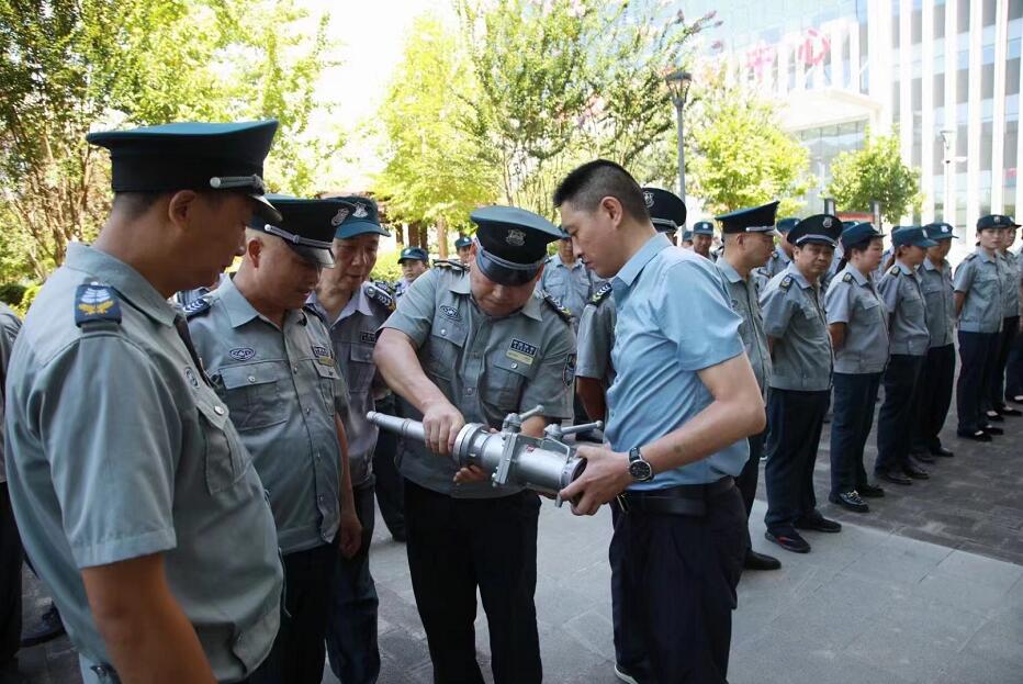 有保安與沒保安的小區(qū)，你會(huì)選擇哪個(gè)小區(qū)呢？
